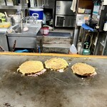 お好み焼 きじ - まだまだ時間がかかります。