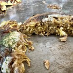 お好み焼 きじ - 断面。