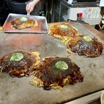 お好み焼 きじ - 約50分ぐらい、けっこう待ちくたびれました...