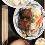 Apple - 鶏唐揚げとシューマイ定食ランチ