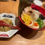 Ramen Zundouya - 全部のせラーメンとBセット