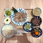 Anchisuteki Tororo Mugimeshi Butamaru - 