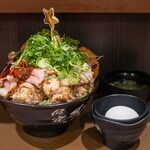 Densetsu No Sutadonya - 2023.12 豪快！オールスターツリーすた丼（1,990円）