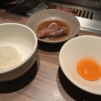 焼肉うしごろ 新宿三丁目店 - 