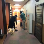 駿河屋 - 内観 2Fの廊下 奥の方