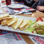TGI FRIDAYS - 
