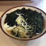 そばの神田 東一屋 - アサソバビンボー！　
      朝そば＋わかめ！