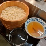 丸亀製麺 - 特盛＋かけうどんの出汁