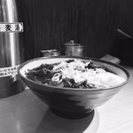 そばの神田東一屋 - #アー写っぽく撮るとこうなる。