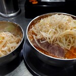 らーめん安 - 噐をもらって、野菜を退避！