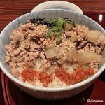 Toono Monogatari - ごはんの上に一味唐辛子