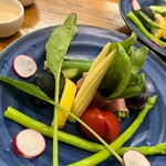 야치요 - 차가운 돼지 샤브샤브 샐러드 롤