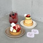 CAMPS CAFE - フルーツタルト、ピスタチオプリンタルト、ベリーエイド♡