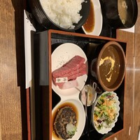和牛料理 要 - 