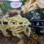 青島食堂 秋葉原店 - 麺リフト
