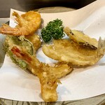 Tempura Ooki - 天ぷら定食［並盛］海老 きす 玉ねぎ なす ピーマン