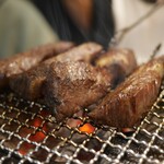 炭火焼肉ホルモンさわいし - 