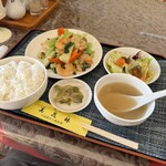 Meifaarin - ランチ　青菜と２種海鮮のオイスターソース炒め