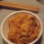 月宙喫酒サンボ２０２ - 付き出しキムチポテト&私の食べログ箸デビューです。