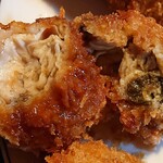 Irikin - 入金 ＠日本橋 ザクっとした食感の衣に包まれる牡蠣はプリっとした蒸し上がり