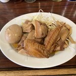Tonchin Ken - 煮卵、手羽先、豚トロ、メンマ、ネギの盛合わせ
