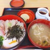 Saishokuteiyamada - 料理写真:★★★★たい飯 900円 鯛は六切れほどで物足りないがタレがめちゃウマ！