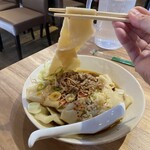 ビャンビャン麺 火鍋 成都 - 