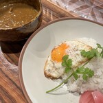 焼肉処 たつ吉 - スパイスカレー