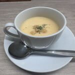 まずはカルボナーラかボロネーゼ - 