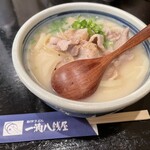 一滴八銭屋 - 看板商品　　白肉うどん