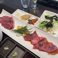 焼肉 青山外苑 - 