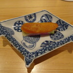 鮨 と、志 - 紅芯大根とからすみ