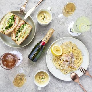 Enjoy homemade Sandwiches and pasta made in collaboration with a fresh pasta specialty store