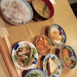 奈良 オモテナシ食堂 - 