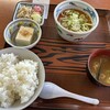 もつ煮屋 日の出食堂