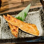 Motsuyaki Enjin - 鮭ハラス焼き 皮が好き♡