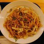 カトマンズ・カフェ - 令和5年12月
ランチタイム(11:00〜14:30)
ネパール焼きそばランチセット 税込700円
野菜ミックスネパール焼きそば、唐揚げ、サラダ、アチャール