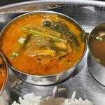 南インド料理 葉菜 - カブとトマトのカレー