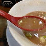 うまいヨゆうちゃんラーメン - スープアップ