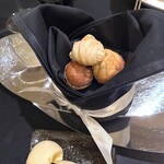 ガストロノミー ジョエル・ロブション - チョイスしたパン