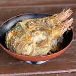 潮まねき - ど迫力の車えびフライの玉子とじ丼