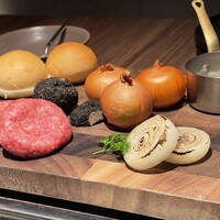 焼肉うしごろ 新宿三丁目店 - 
