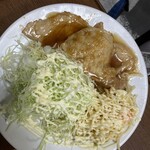 Shokujidokoro oshamambe - 生姜焼き定食910円