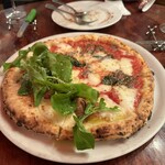 ピッツェリア キアッキェローネ - 