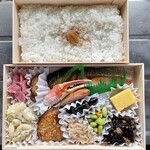 Kimbei - 紅鮭懐石小樽弁当