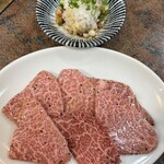 焼肉とよ - 