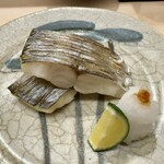 日本橋蛎殻町 すぎた - えぼ鯛の塩焼き