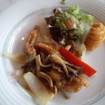 花梨 - ランチコース：若鶏肉とキノコの炒め　黒胡椒風味