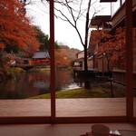 あさば - サロン　紅葉狩り　　コーヒー飲みながら