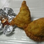 The Kitchen&CAFE - サモサ2P w/ ケチャップ (テイクアウト)